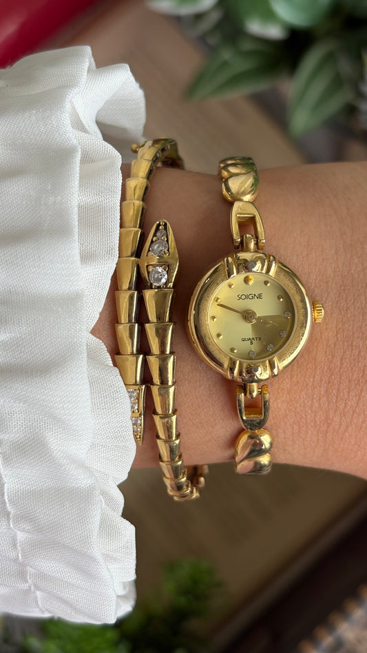 Vintage Soigne Teardrop Chain Bracelet Watch in Gold Tone