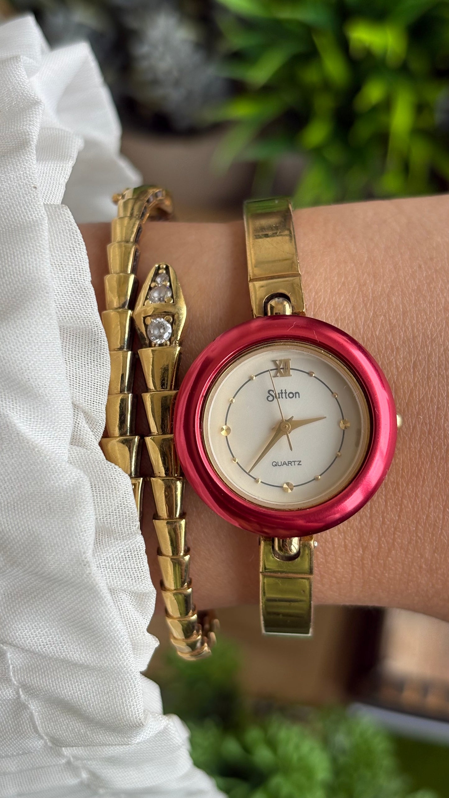 Vintage Sutton Interchangeable Bezel Set Watch in Gold Tone