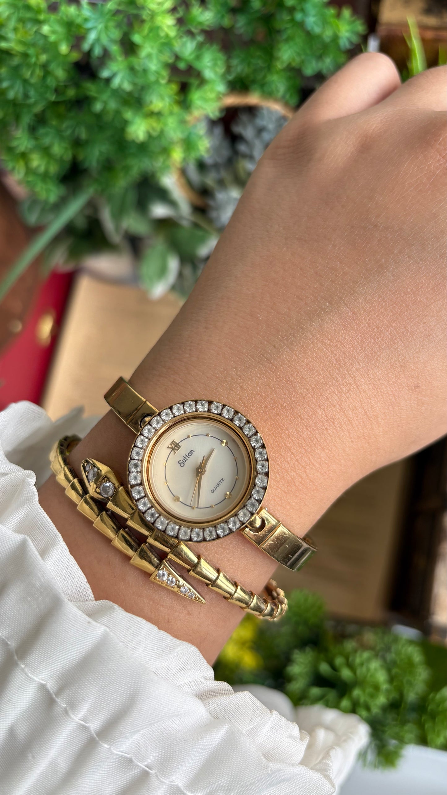 Vintage Sutton Interchangeable Bezel Set Watch in Gold Tone