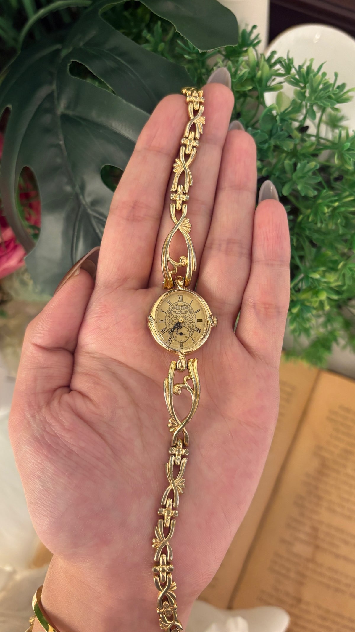Extremely Rare Vintage Seiko Art Deco Bracelet Watch in Gold Tone Quartz