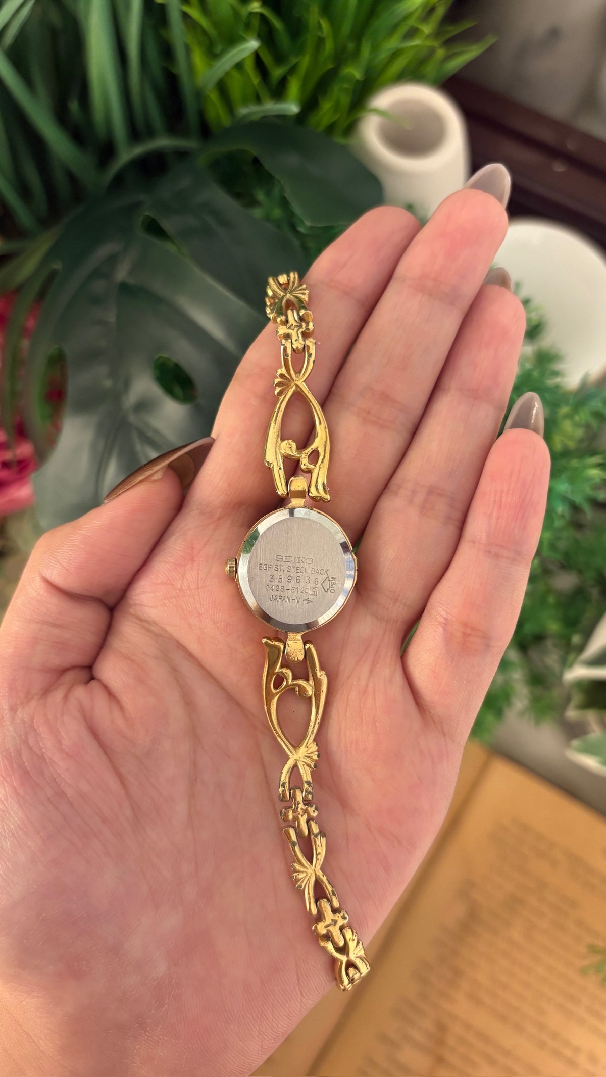 Extremely Rare Vintage Seiko Art Deco Bracelet Watch in Gold Tone Quartz