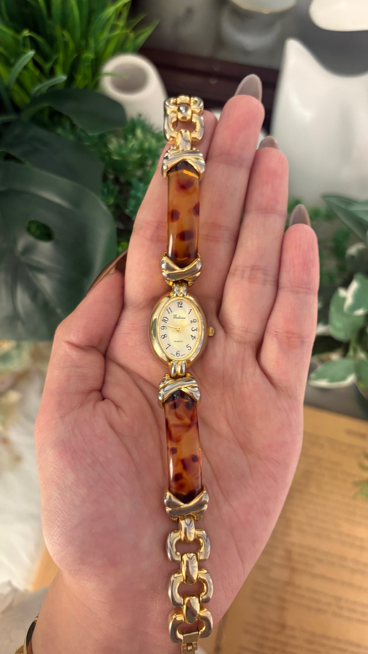 Rare Vintage Giuliano Tortoise Oval Dial Shell Bangle Watch in Gold Tone Quartz