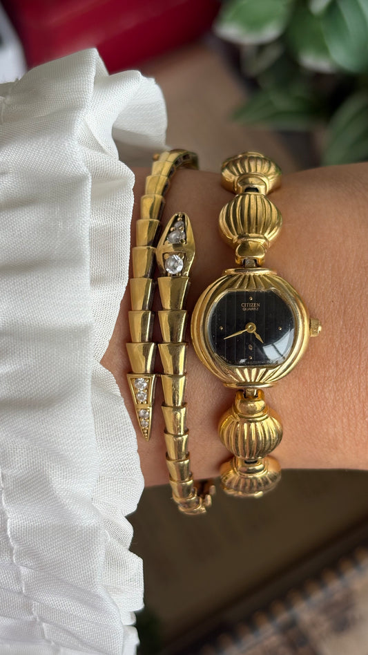 Extremely Rare Vintage Citizen Watch in Gold Tone Seashell Chain Straps Black Dial