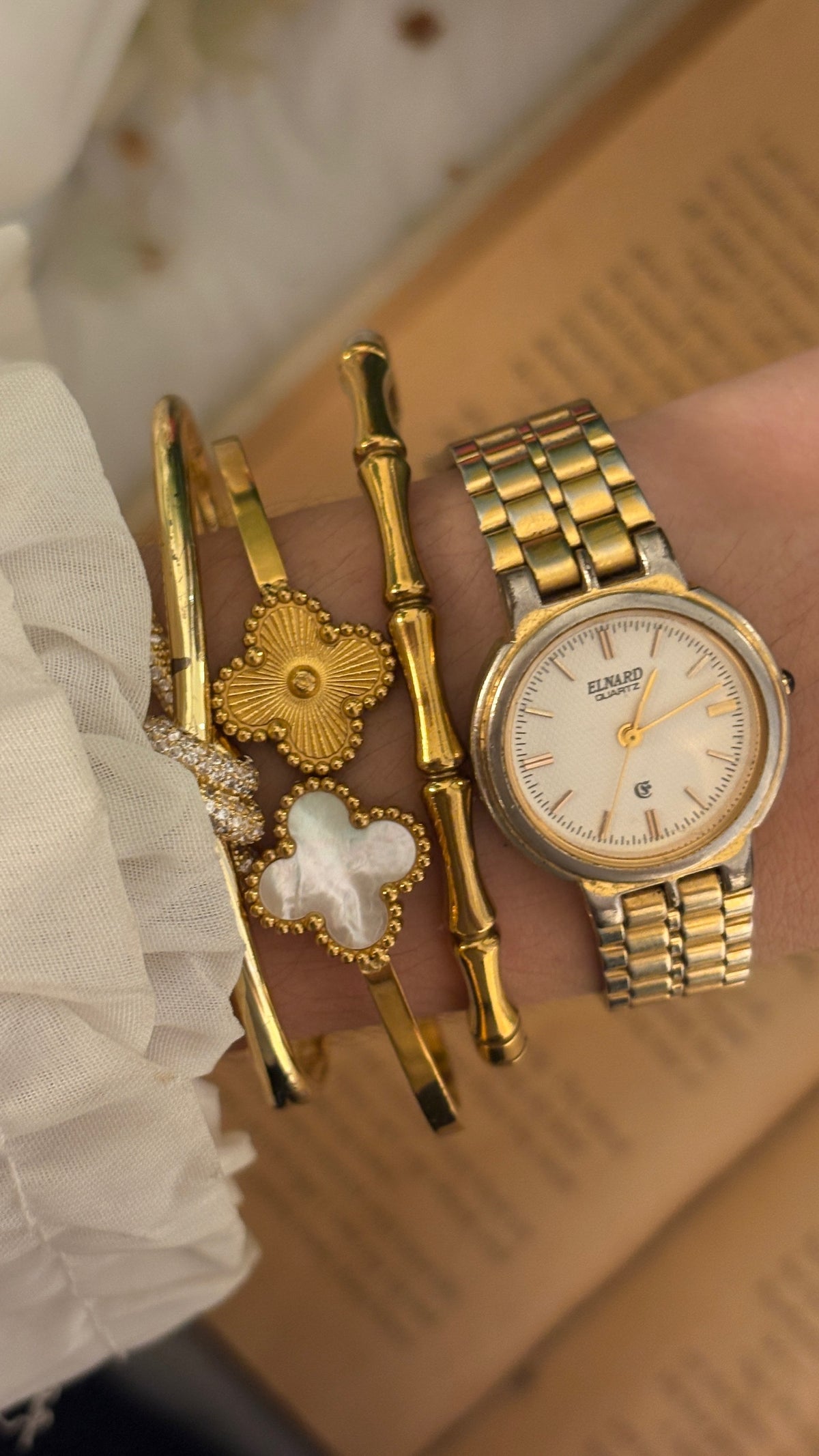 Vintage Elnard Classic Watch in Gold Tone Quartz