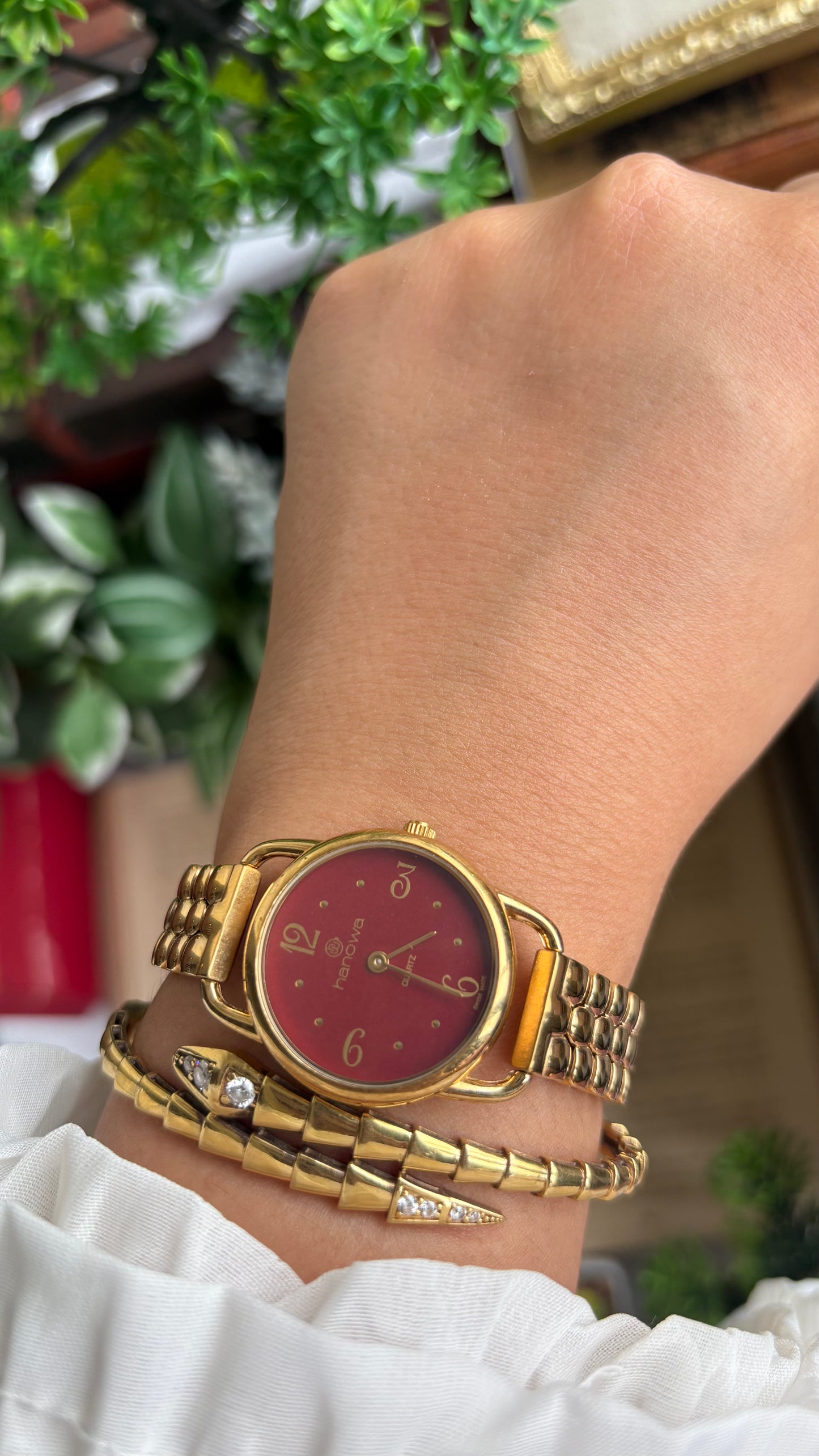 Vintage Hanowa Swiss BurgundyDial Watch in Gold Tone