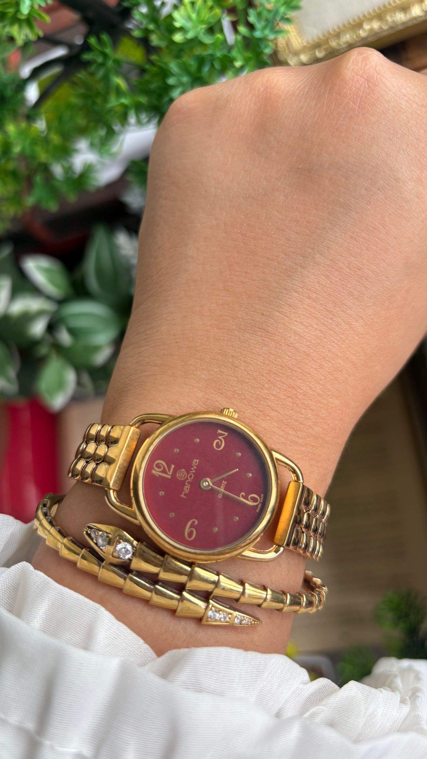 Vintage Hanowa Swiss BurgundyDial Watch in Gold Tone