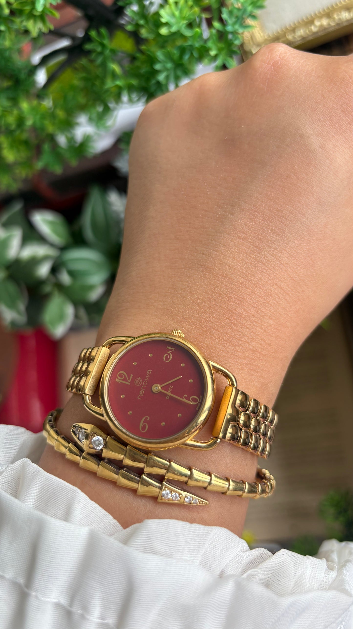 Vintage Hanowa Swiss BurgundyDial Watch in Gold Tone