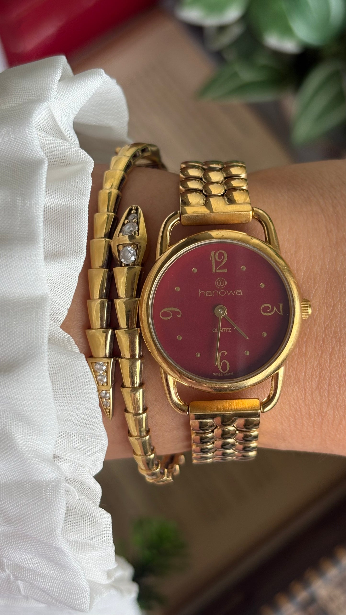 Vintage Hanowa Swiss BurgundyDial Watch in Gold Tone