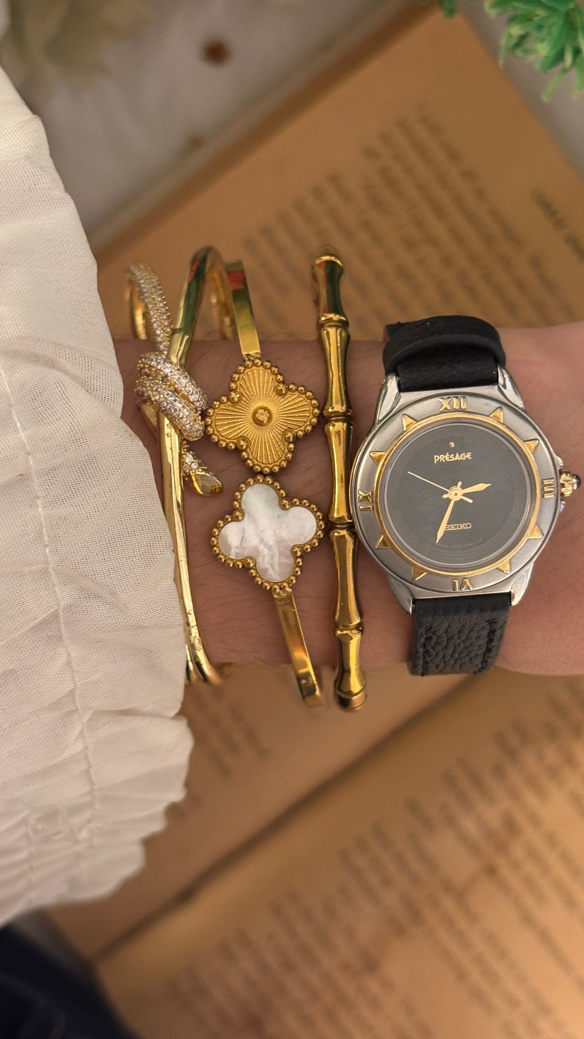 Extremely Rare Vintage Seiko Presage Watch in Two-Tone Black Leather Quartz