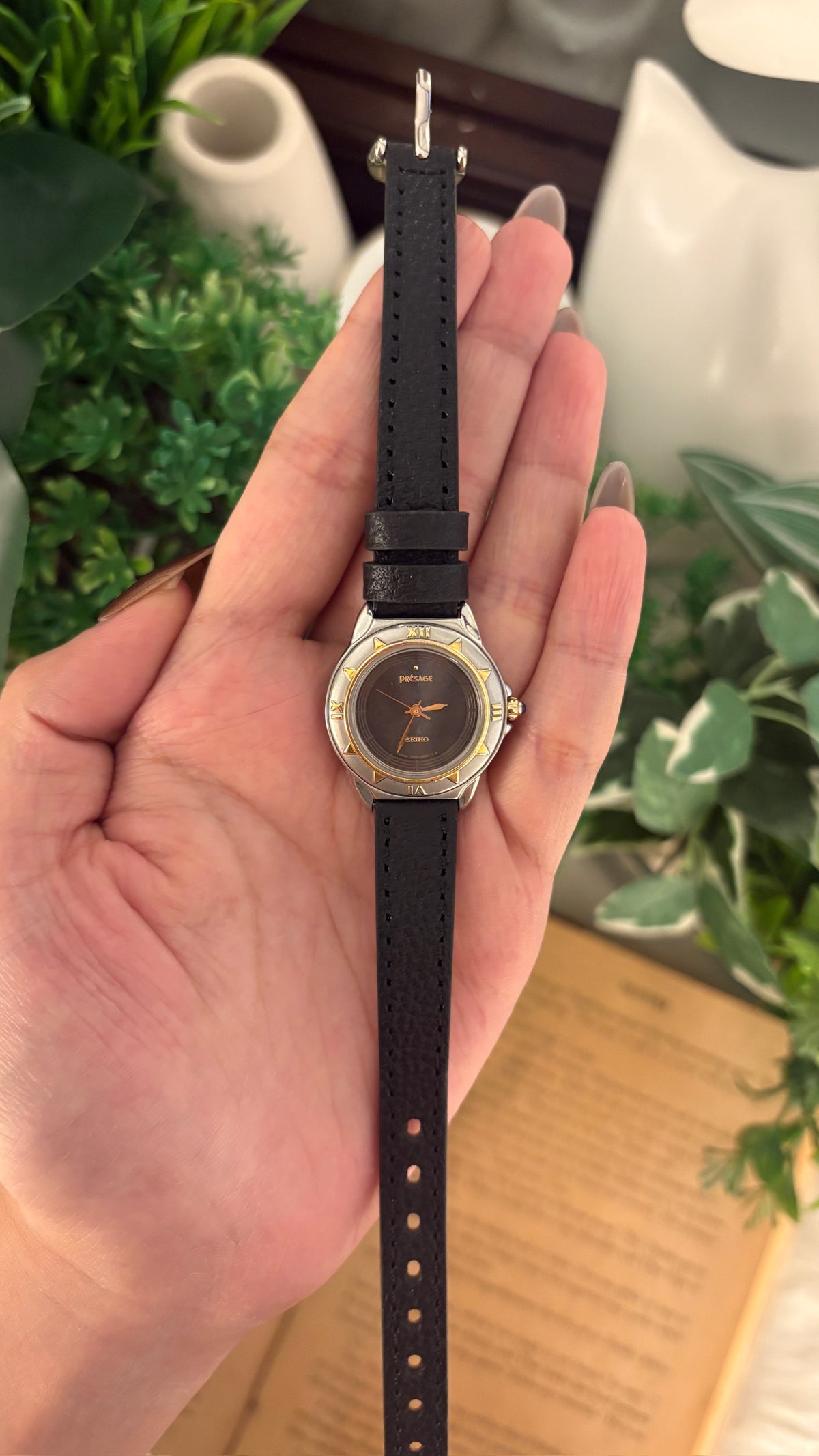 Extremely Rare Vintage Seiko Presage Watch in Two-Tone Black Leather Quartz