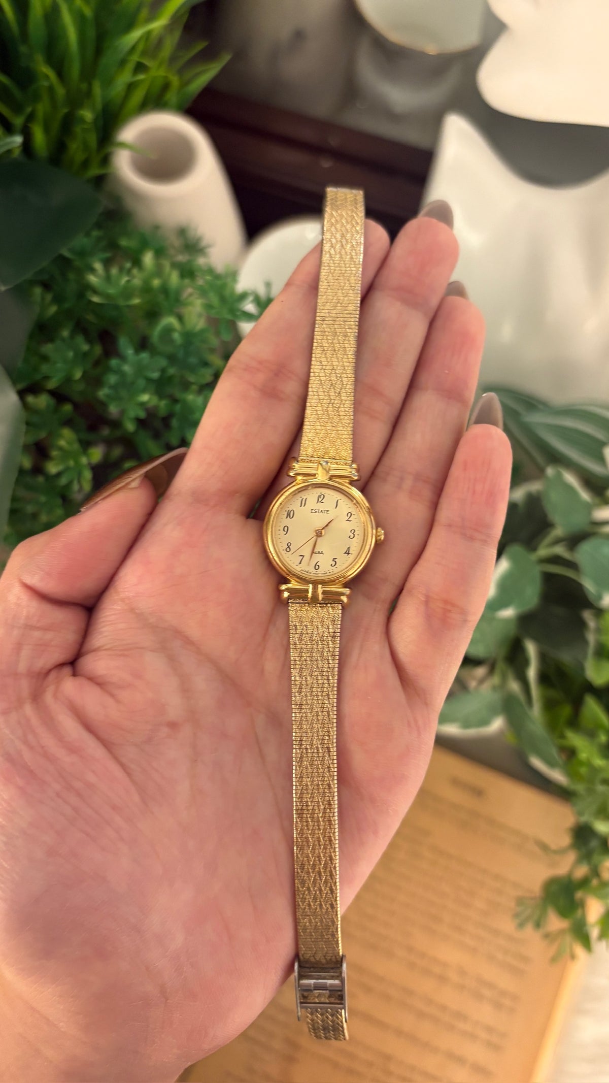 Rare Vintage Estate Alba Seiko Dress Watch in Gold Tone Quartz