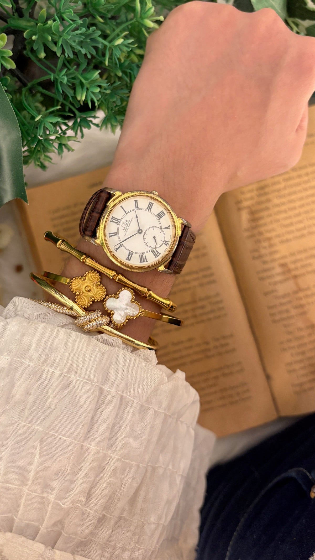 Rare Vintage La Mer Citizen Subseconds Watch in Gold Tone Brown Leather Quartz