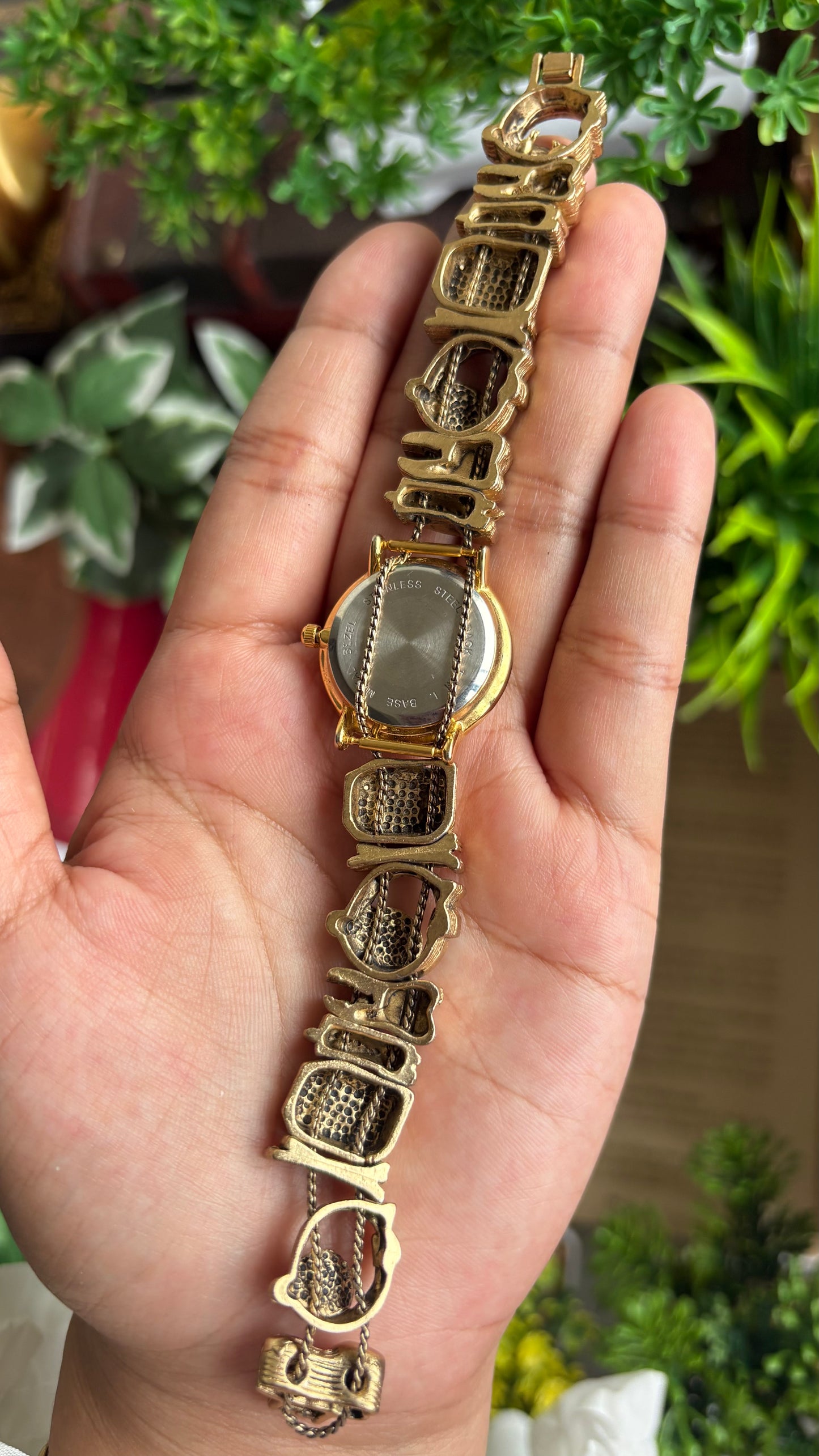 Vintage Collezio Doctor of Dentistry Charm Watch in Gold Tone