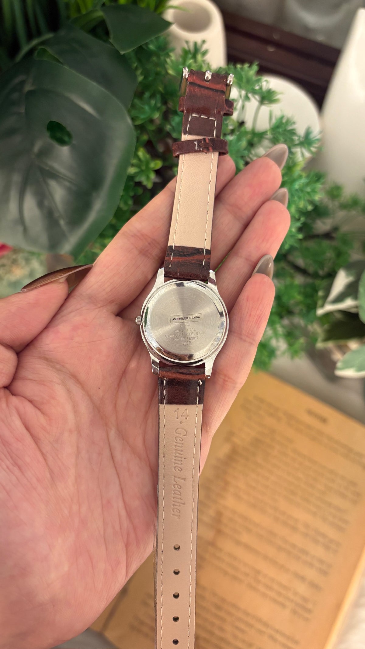 Vintage Q&Q Citizen Date Window Watch in Silver Tone Brown Leather Quartz