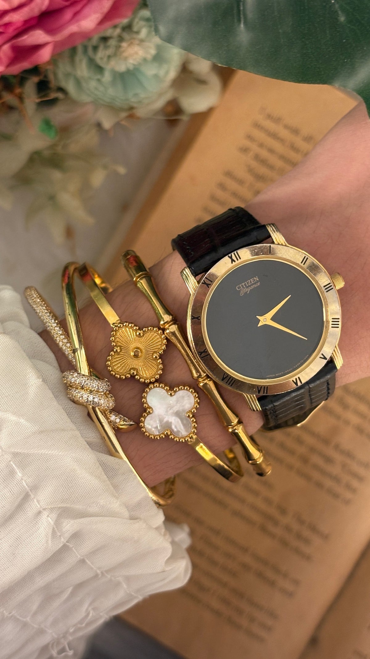 Rare Vintage Citizen Elegance Black Dial Watch in Gold Tone Black Leather Quartz