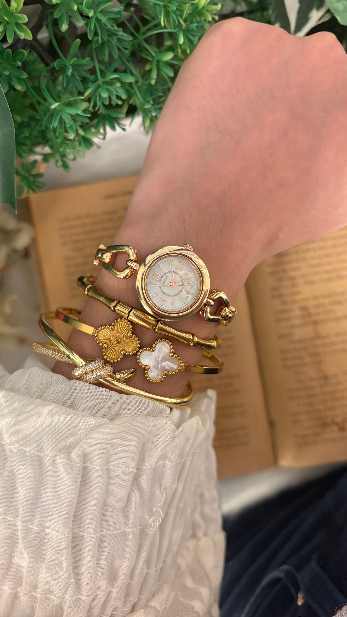 Rare Vintage Grand Jour Mother of Pearl Dial Bracelet Watch in Gold Tone Quartz