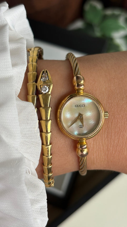 Extremely Rare Vintage 2700L Gucci Bangle Watch in Gold Tone Mother of Pearl Dial with Gucci Box