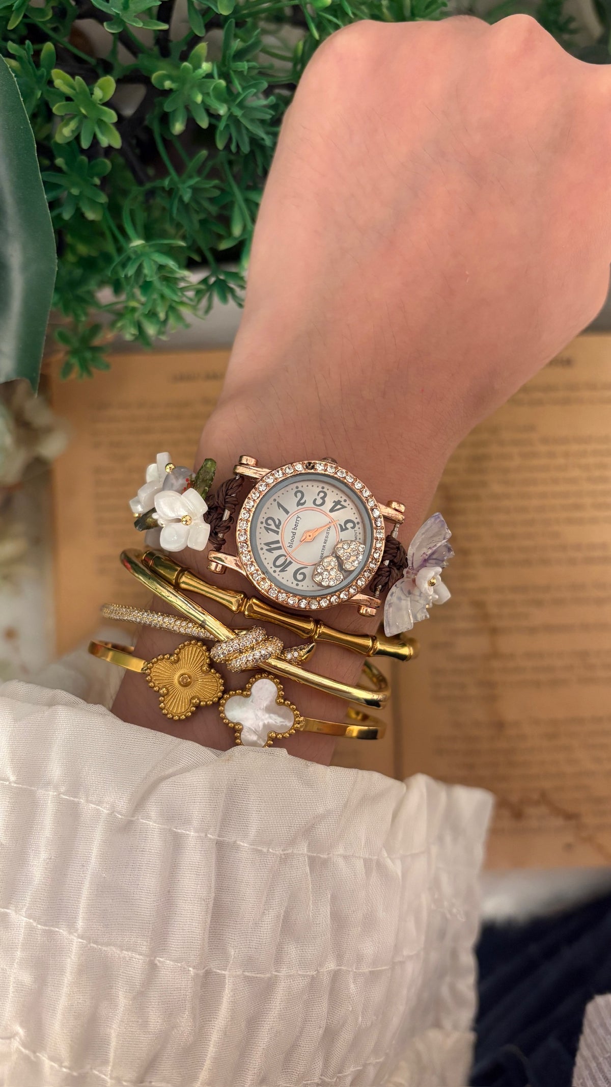 Rare Vintage Blood Berry Flower Bracelet Watch in Gold Tone Quartz