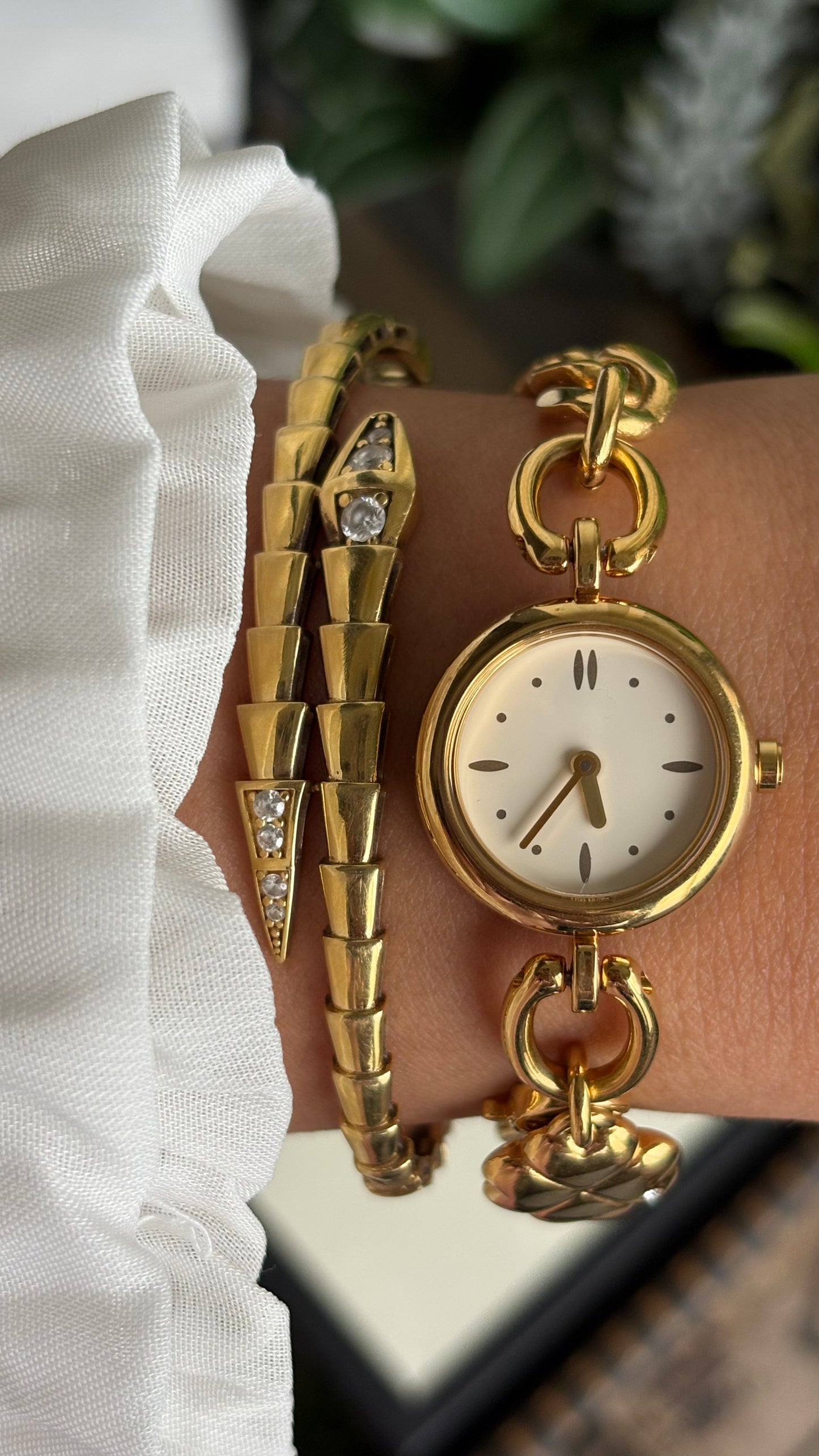 Vintage Citizen Noevir Charm Watch in Gold Tone