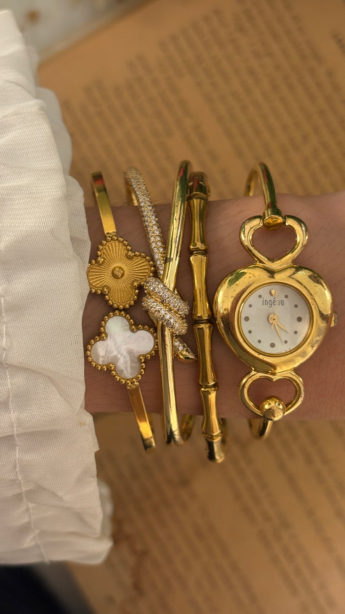 Rare Vintage Ingenu Alba Seiko Heart Bangle Watch in Gold Tone Quartz