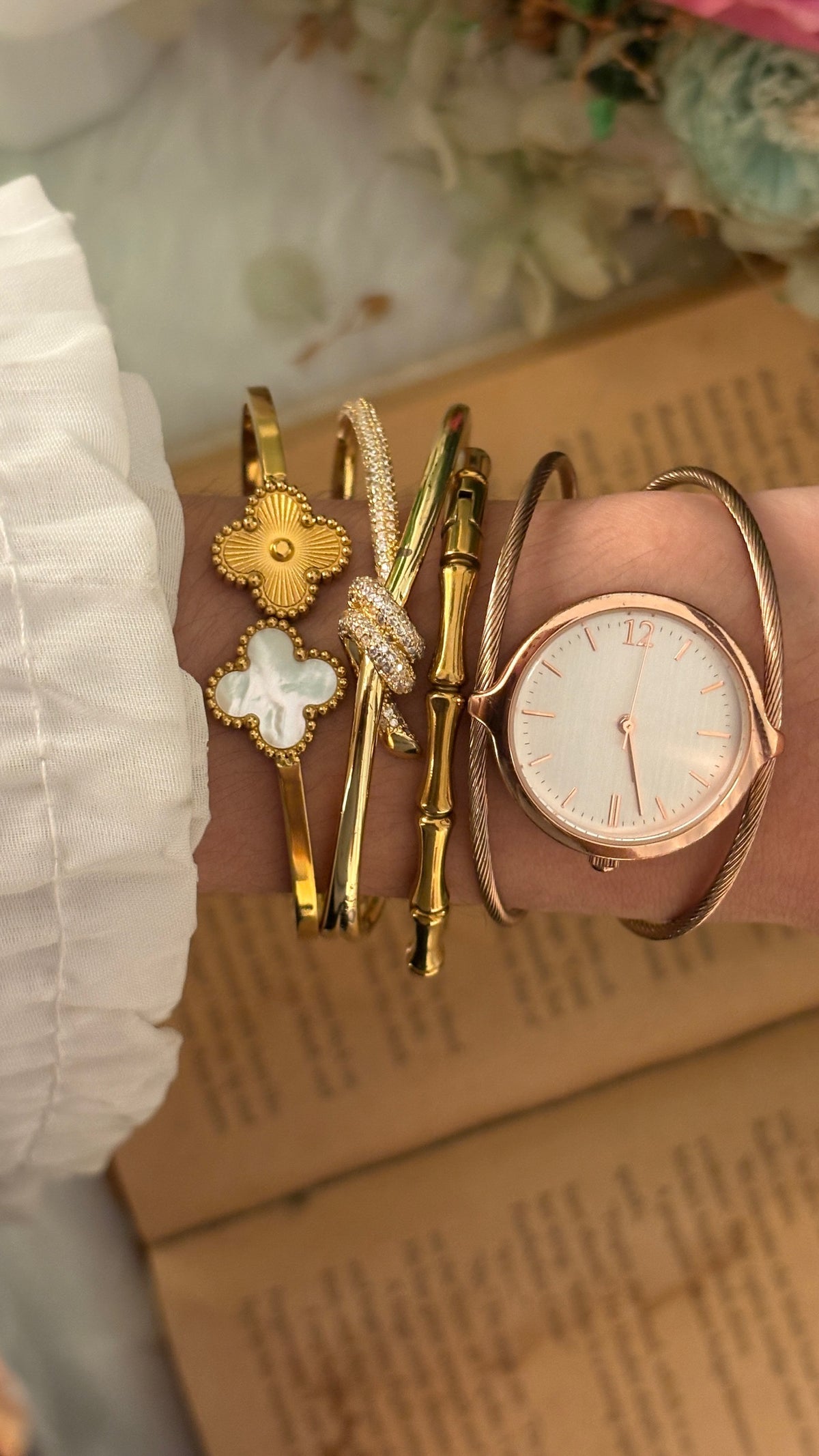 Vintage Japan Quartz Cable Bangle Watch in Rose Gold Tone Quartz