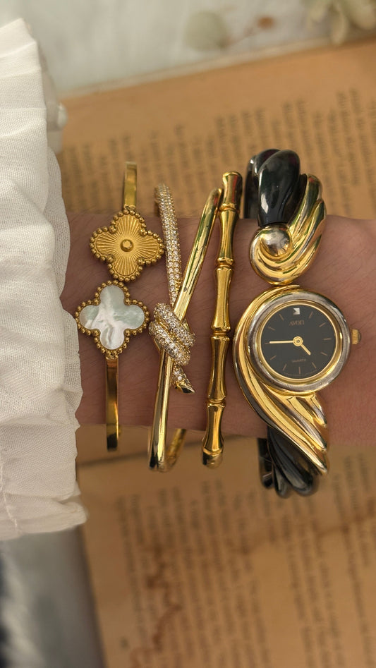Rare Vintage Avon Angel Bangle Watch in Gold Tone Quartz