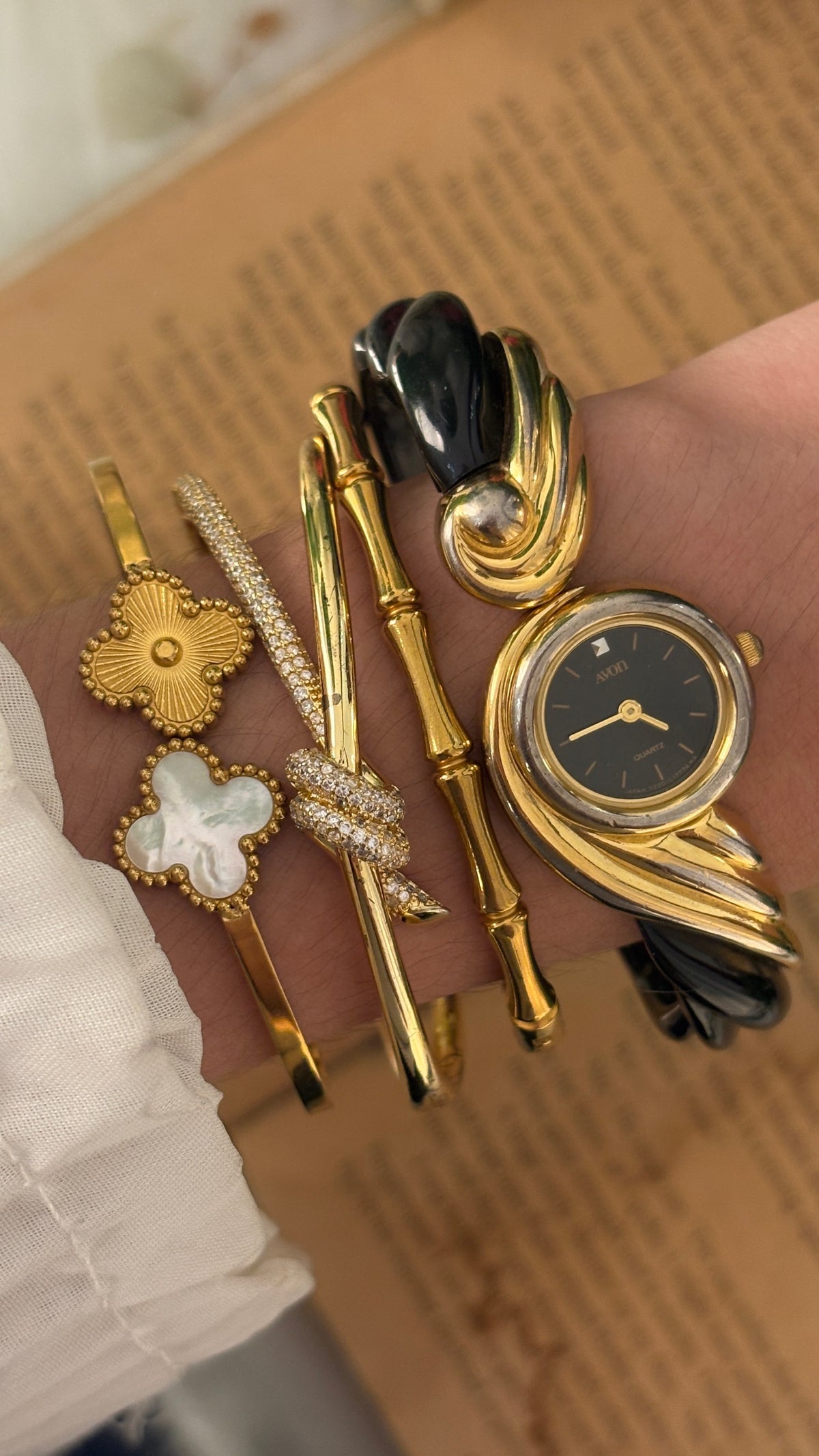 Rare Vintage Avon Angel Bangle Watch in Gold Tone Quartz