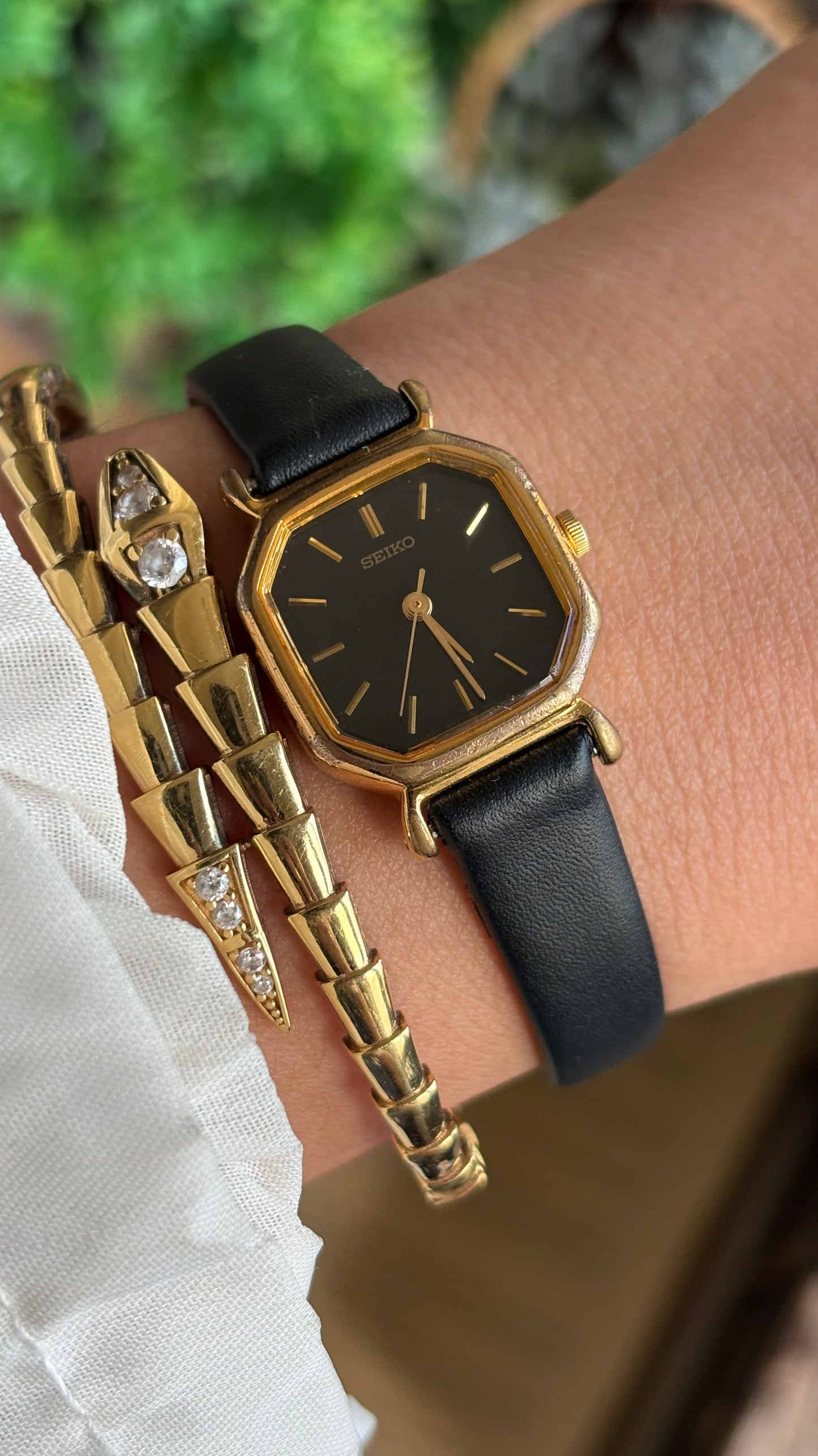 Vintage Seiko Watch in Black Leather Strap Black Dial