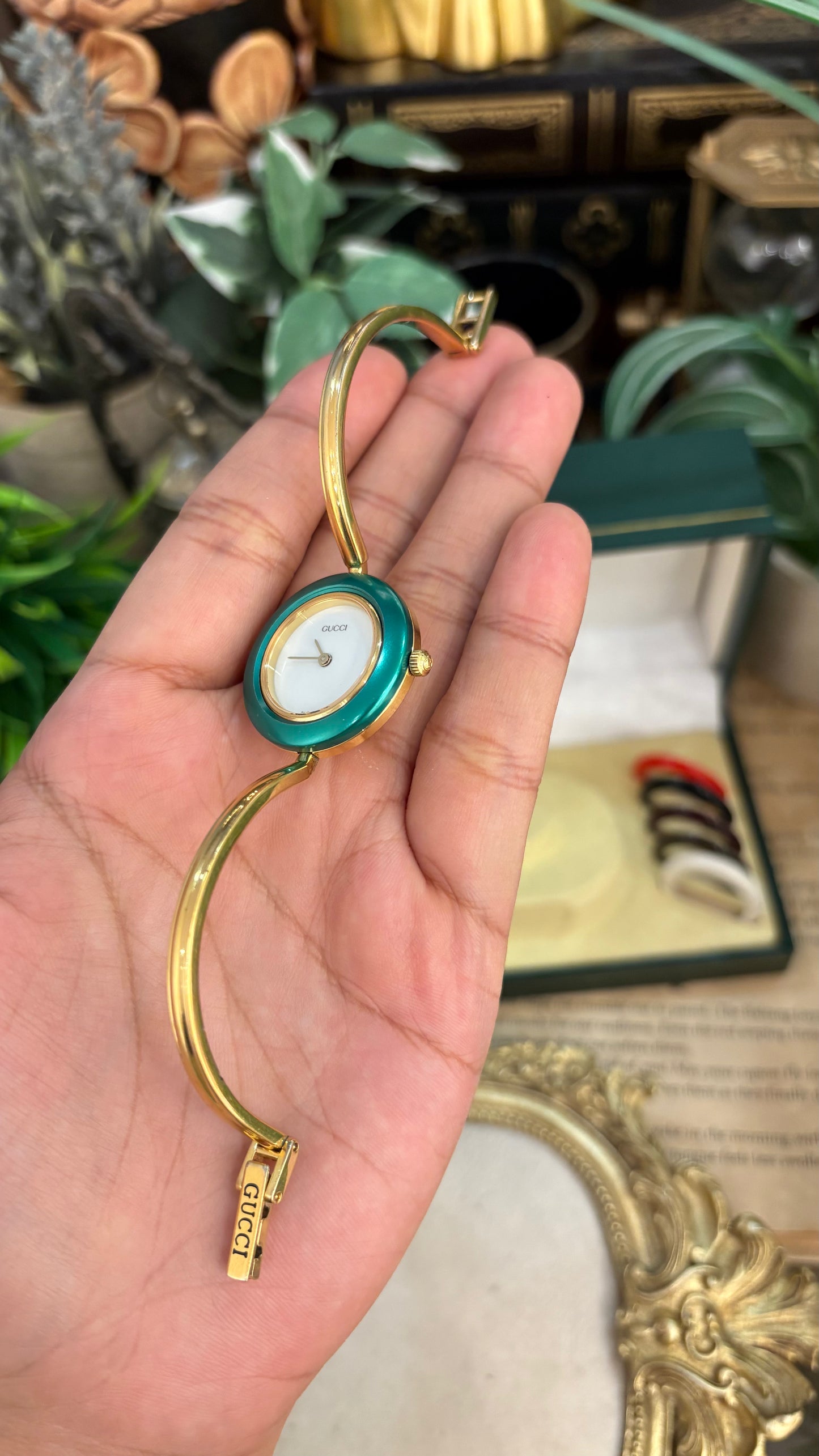 Extremely Rare Gucci Interchangeable Bezel Bangle Watch with Metal Bezel Set in Gold Tone Quartz Swiss