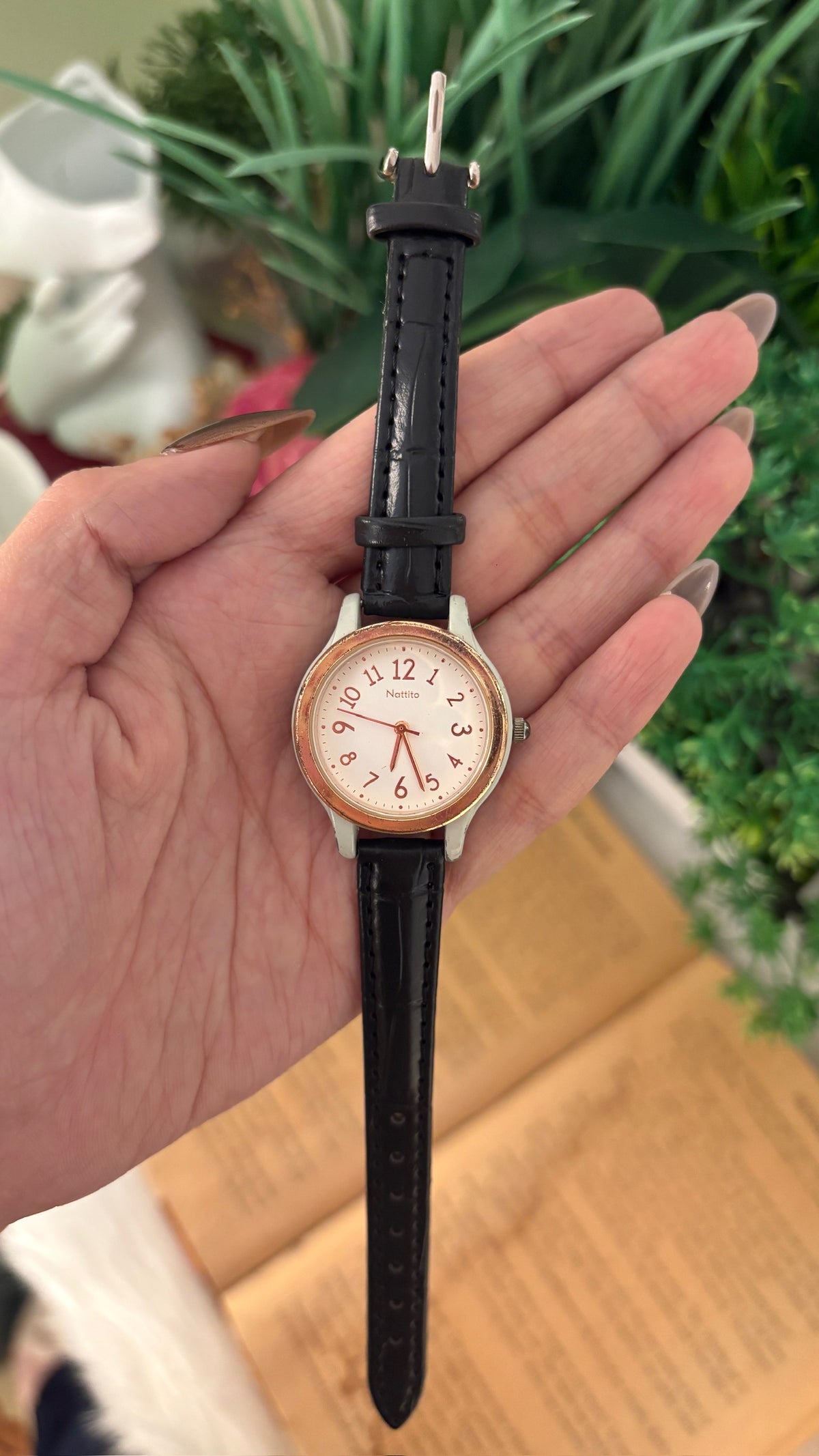 Vintage Nattito Classic Watch in Two-Tone Black Leather Quartz
