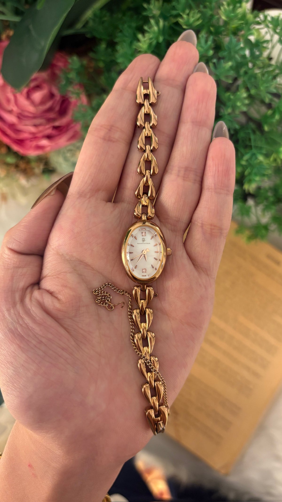 Vintage Samantha Silva Oval Dial Special Cut Glass Watch in Rose Gold Tone Quartz