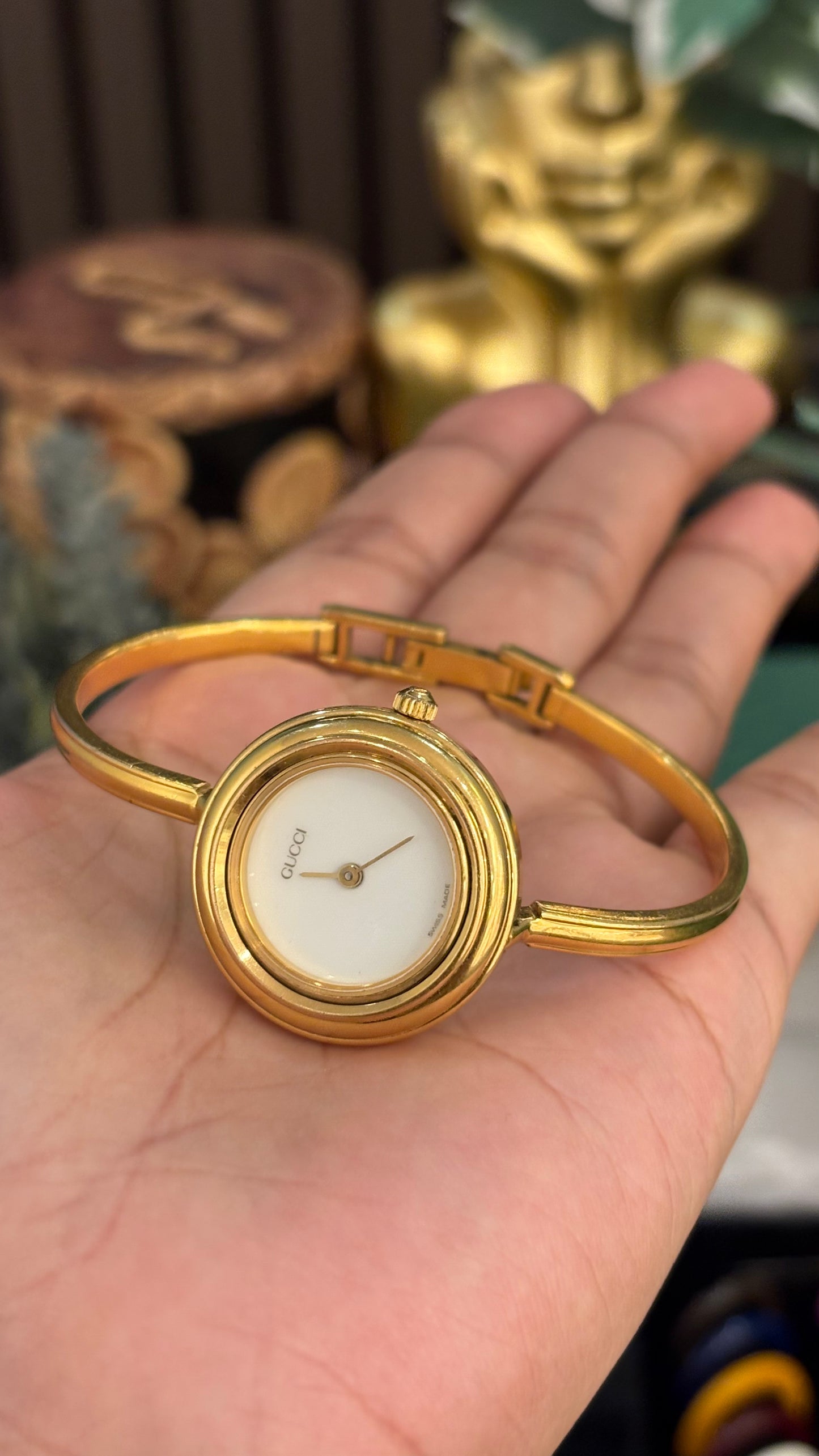 Extremely Rare Gucci Interchangeable Bezel Bangle Watch with Metal Bezel Set in Gold Tone Quartz Swiss