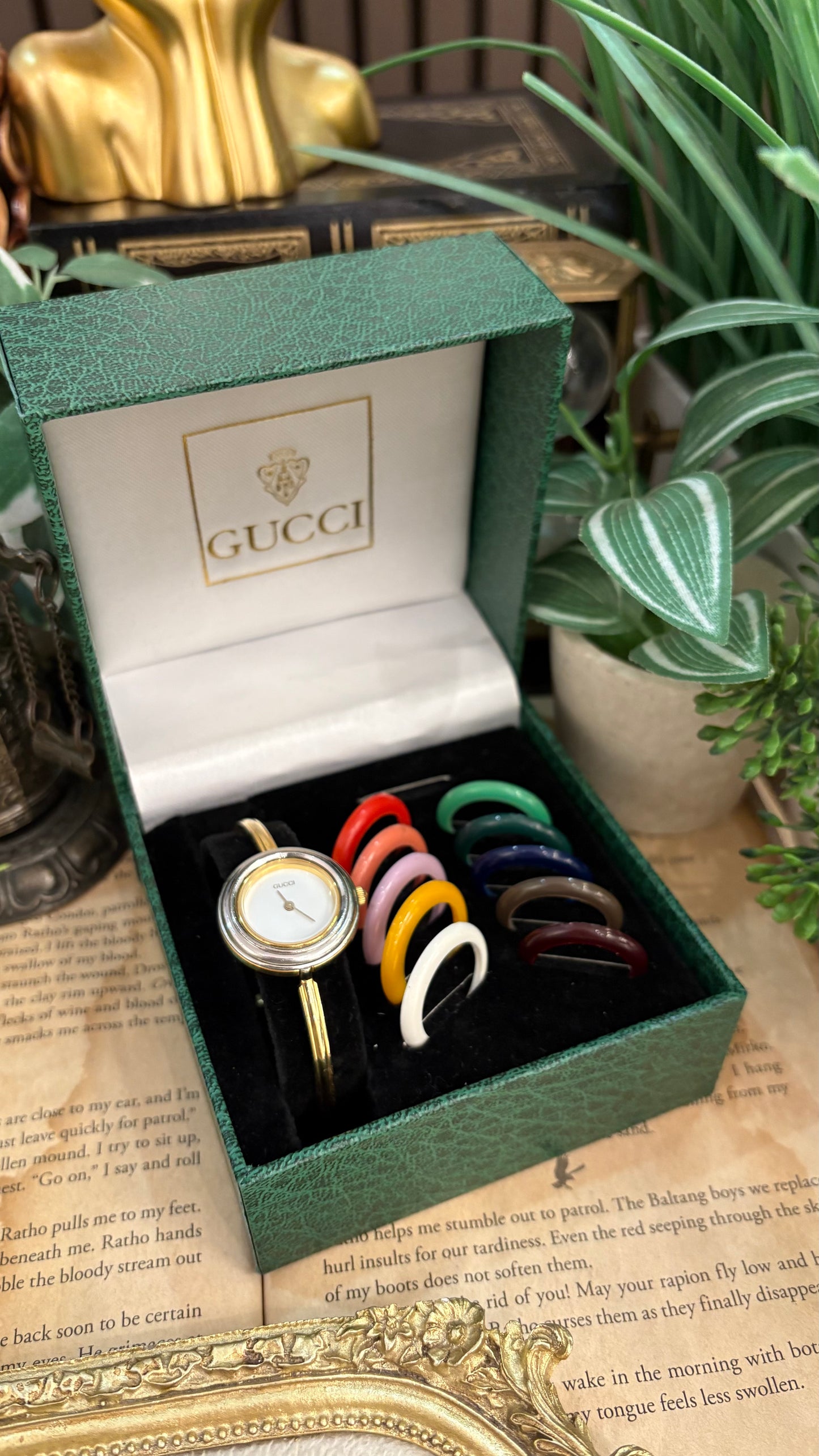 Extremely Rare Gucci Interchangeable Bezel Bangle Watch with Metal Bezel Set in Gold Tone Quartz Swiss