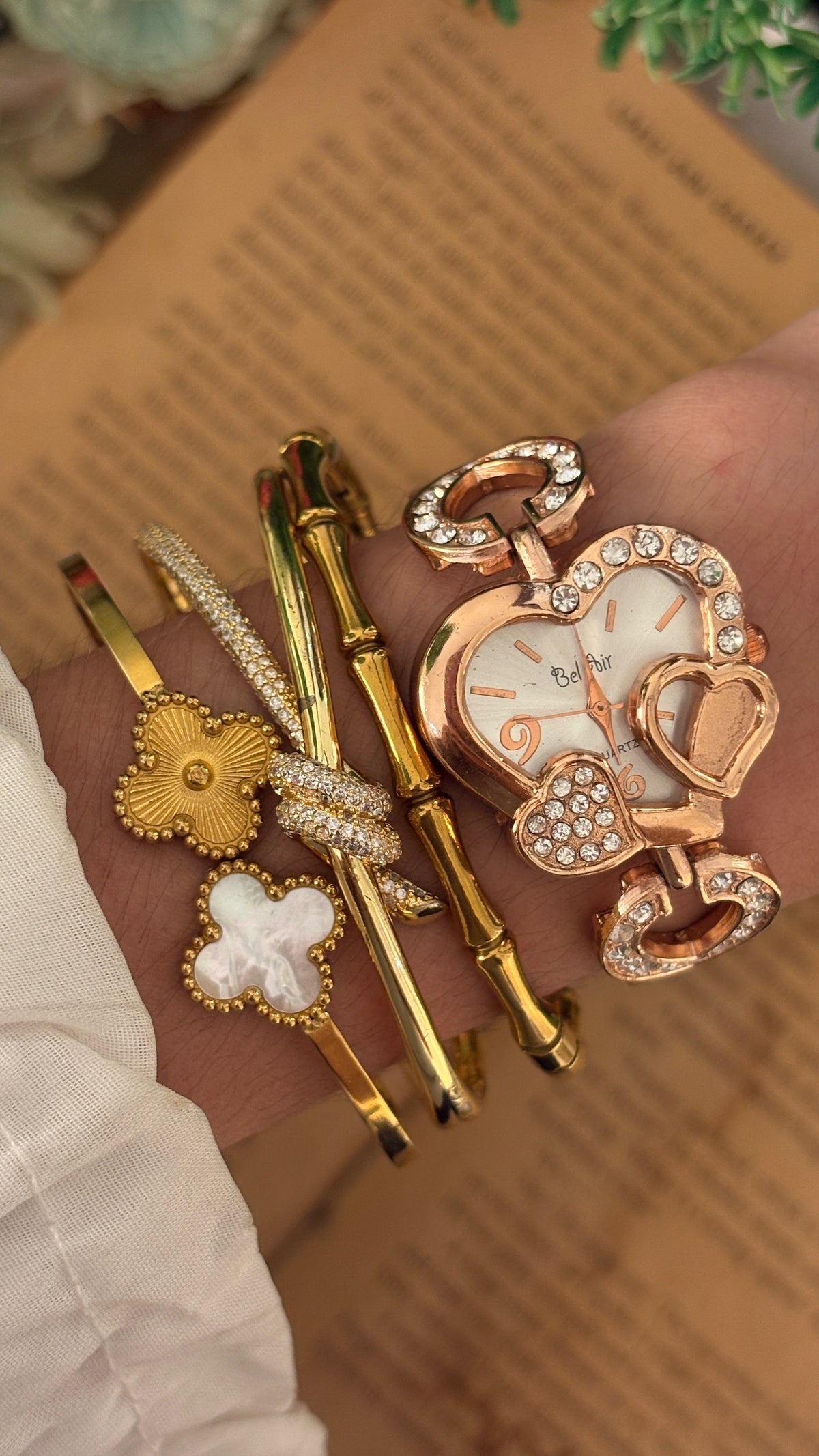 Vintage Bel Air Heart Motif Watch in Rose Gold Tone Quartz