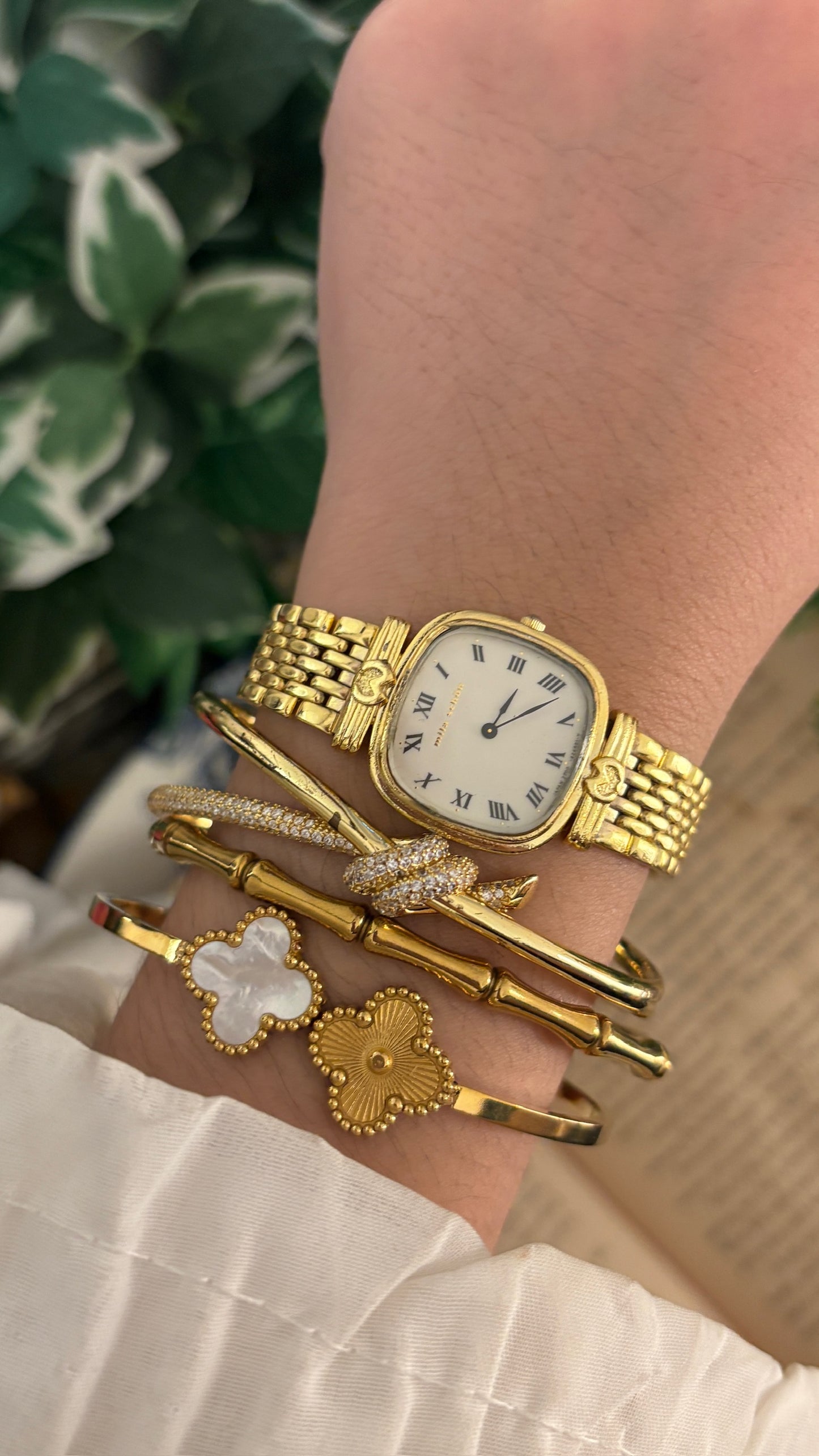 Rare Vintage Mila Schon Roman Dial Mini Tank Watch in Gold Tone Quartz