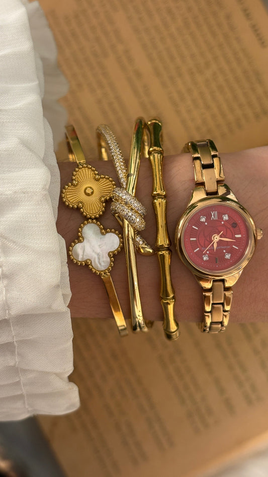 Rare Vintage Bungo Stray Dogs Red Dial Watch in Rose Gold Tone Quartz