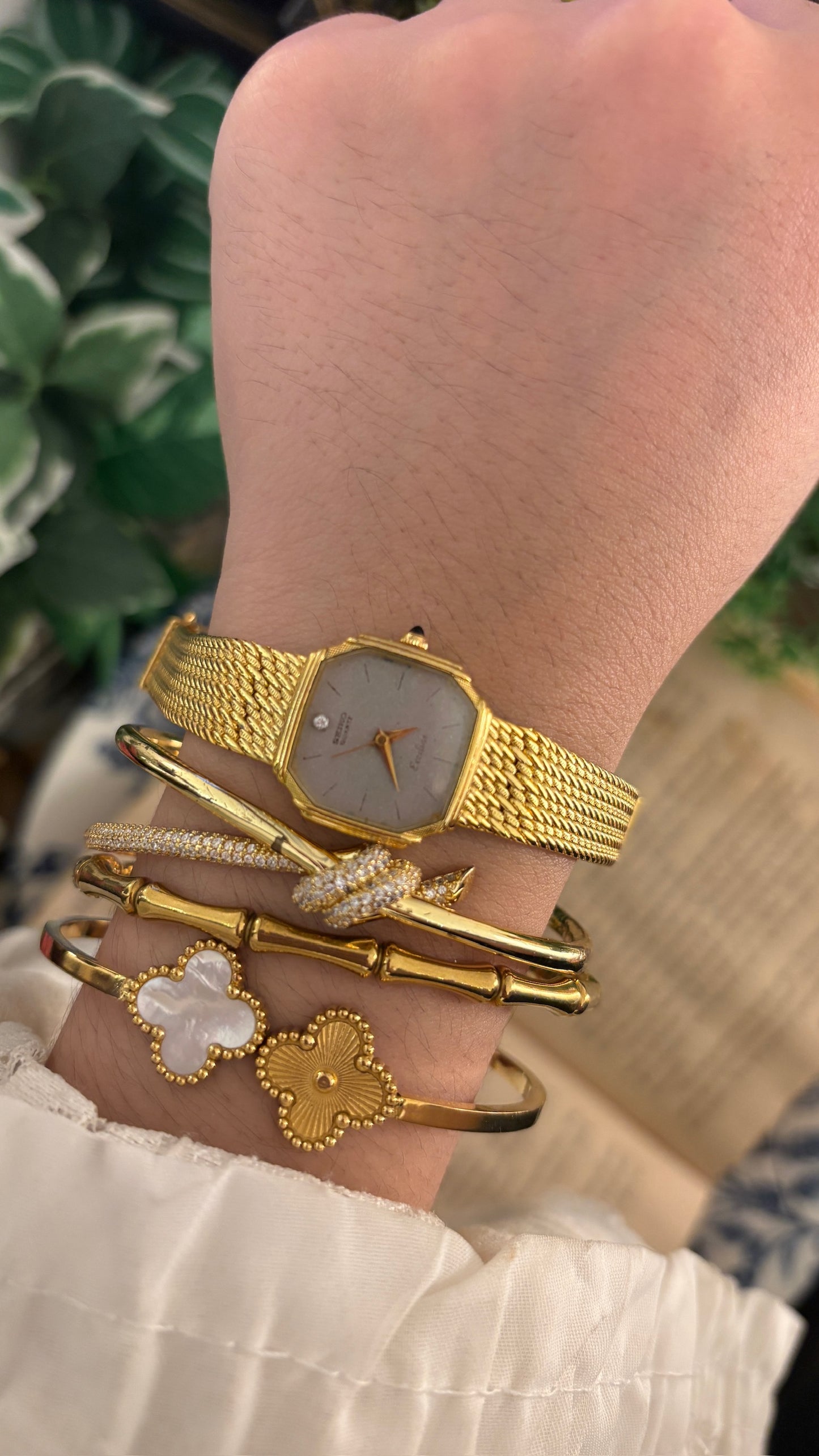 Extremely Rare Vintage Seiko Exceline Tank Dress Watch in Gold Tone Quartz