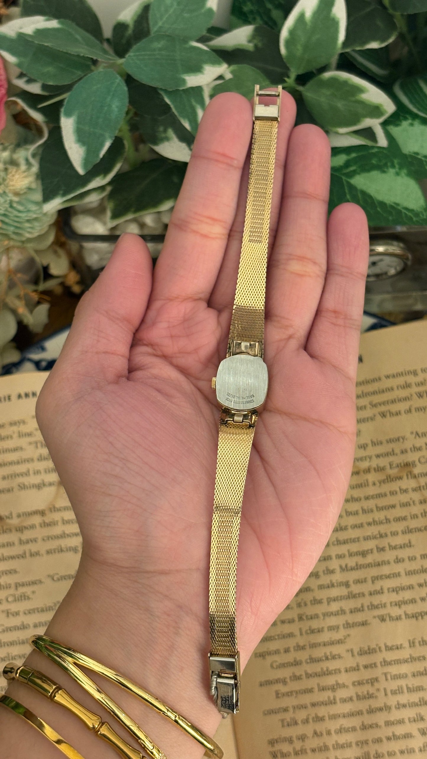Extremely Rare Vintage Longines Swiss Diamond Accents Dress Watch in Gold Tone with Tag (Brand New Old Stock)