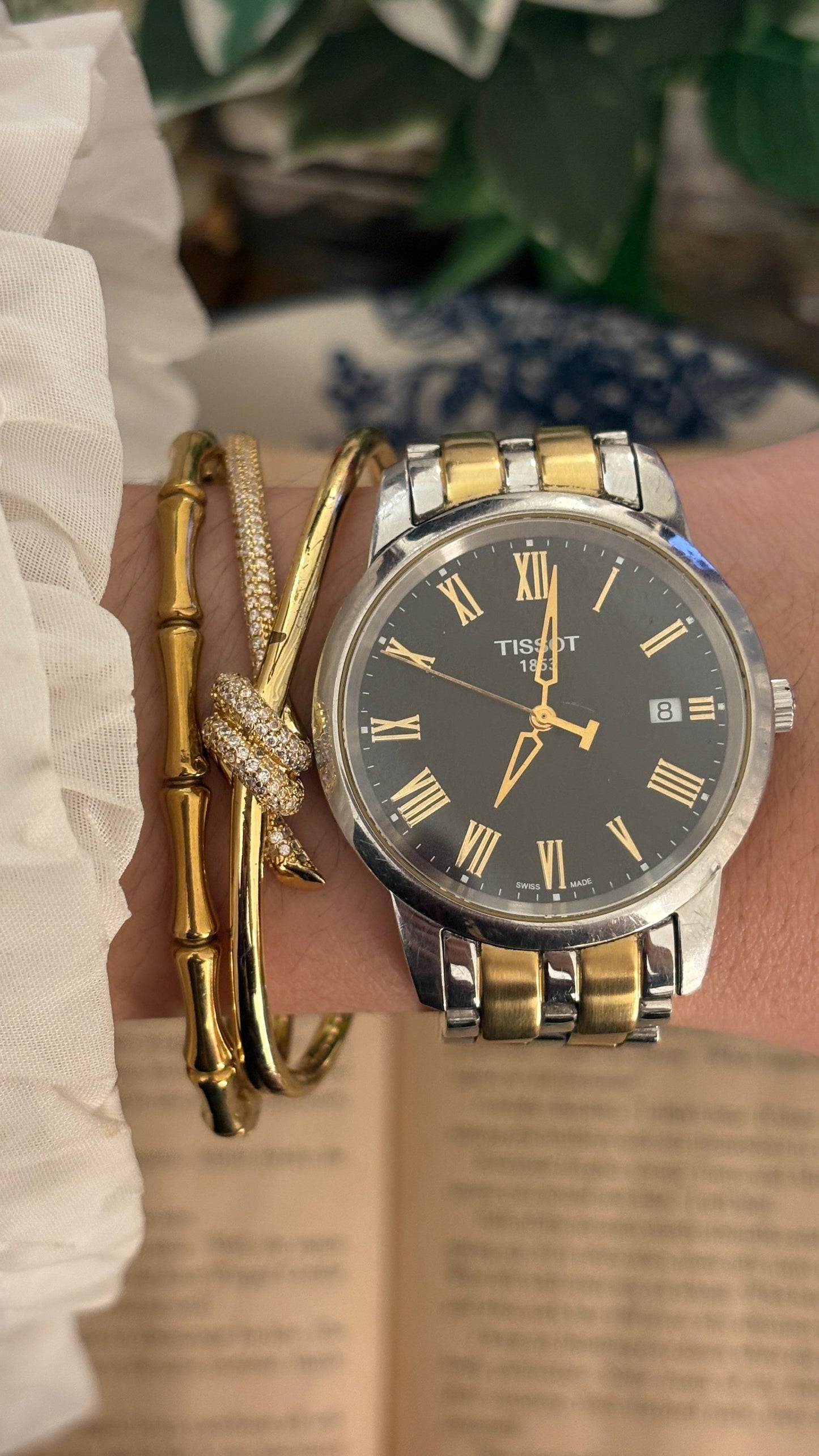 Rare Vintage Tissot 1853 Swiss Mens Date Window Classic Watch in Two-Tone Quartz