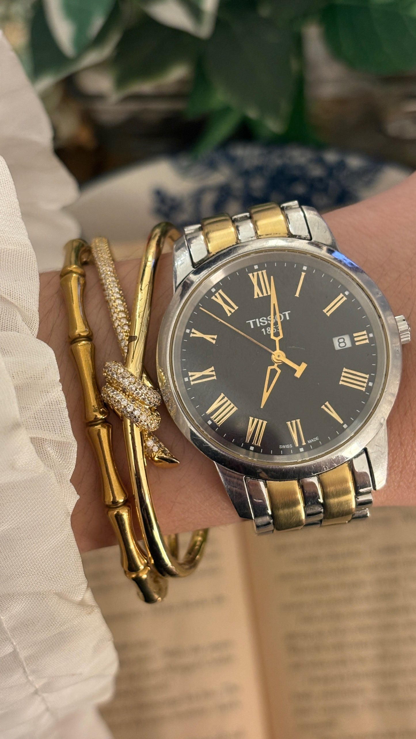 Rare Vintage Tissot 1853 Swiss Mens Date Window Classic Watch in Two-Tone Quartz