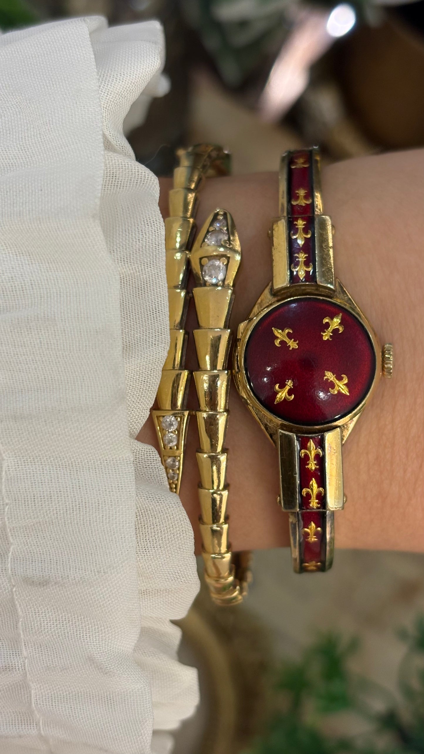 Extremely Rare Vintage Chandler Swiss Peekaboo Watch Deep Crimson Gold Fleur-de-lis Accent
