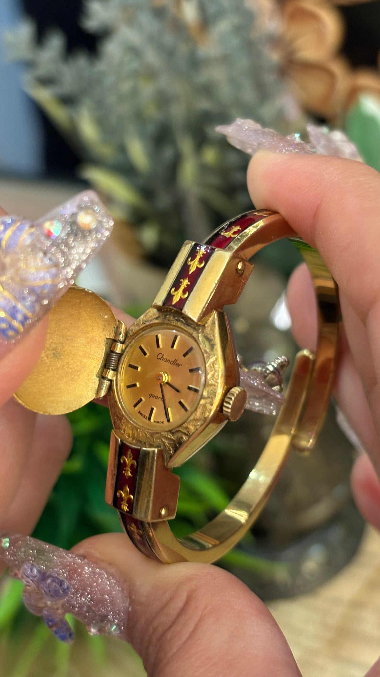 Extremely Rare Vintage Chandler Swiss Peekaboo Watch Deep Crimson Gold Fleur-de-lis Accent