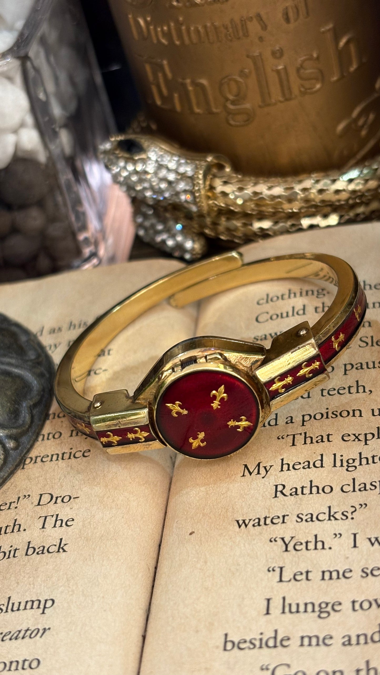 Extremely Rare Vintage Chandler Swiss Peekaboo Watch Deep Crimson Gold Fleur-de-lis Accent