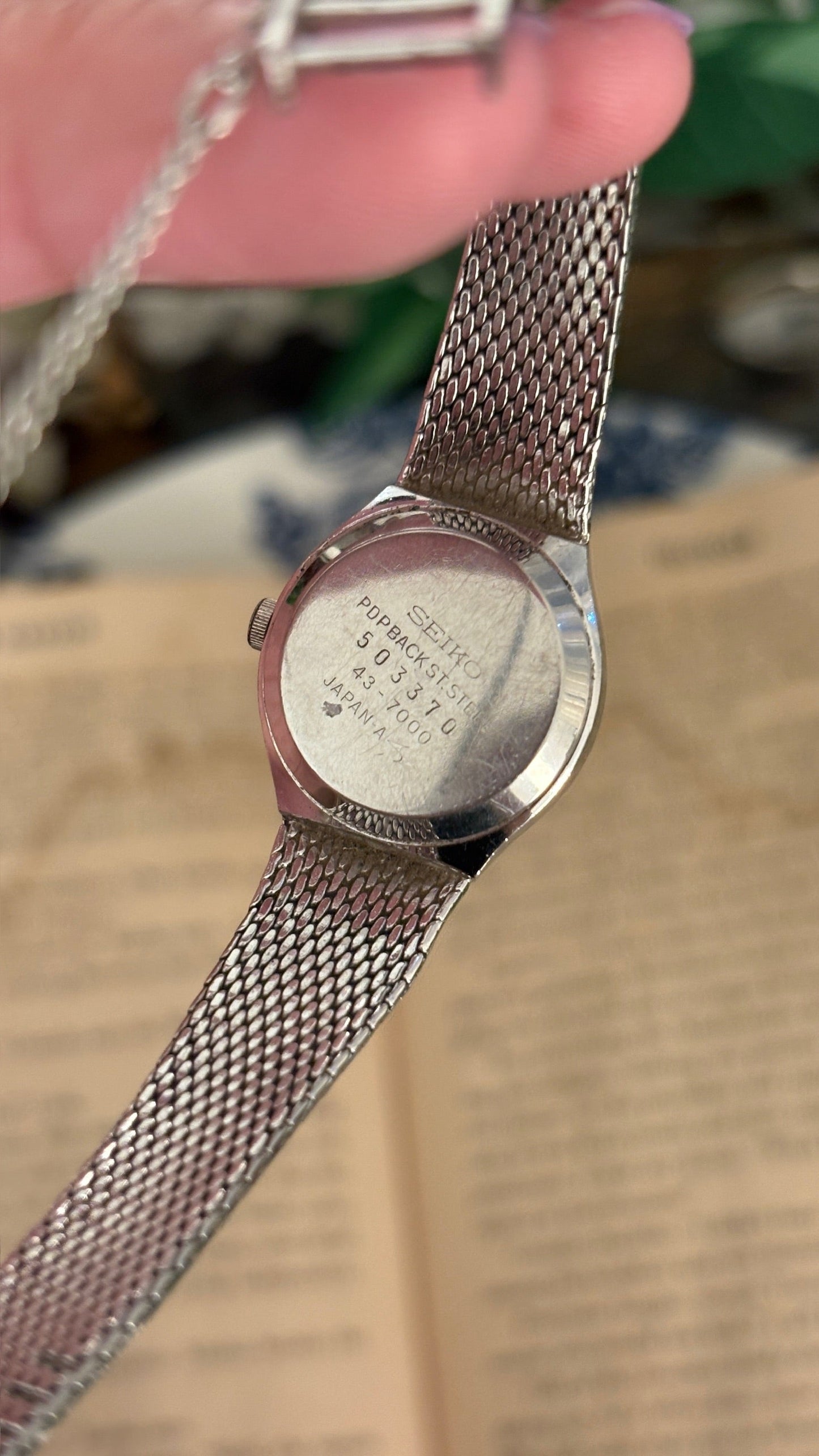 Vintage Seiko Geometric Dress Watch in Silver Tone Quartz
