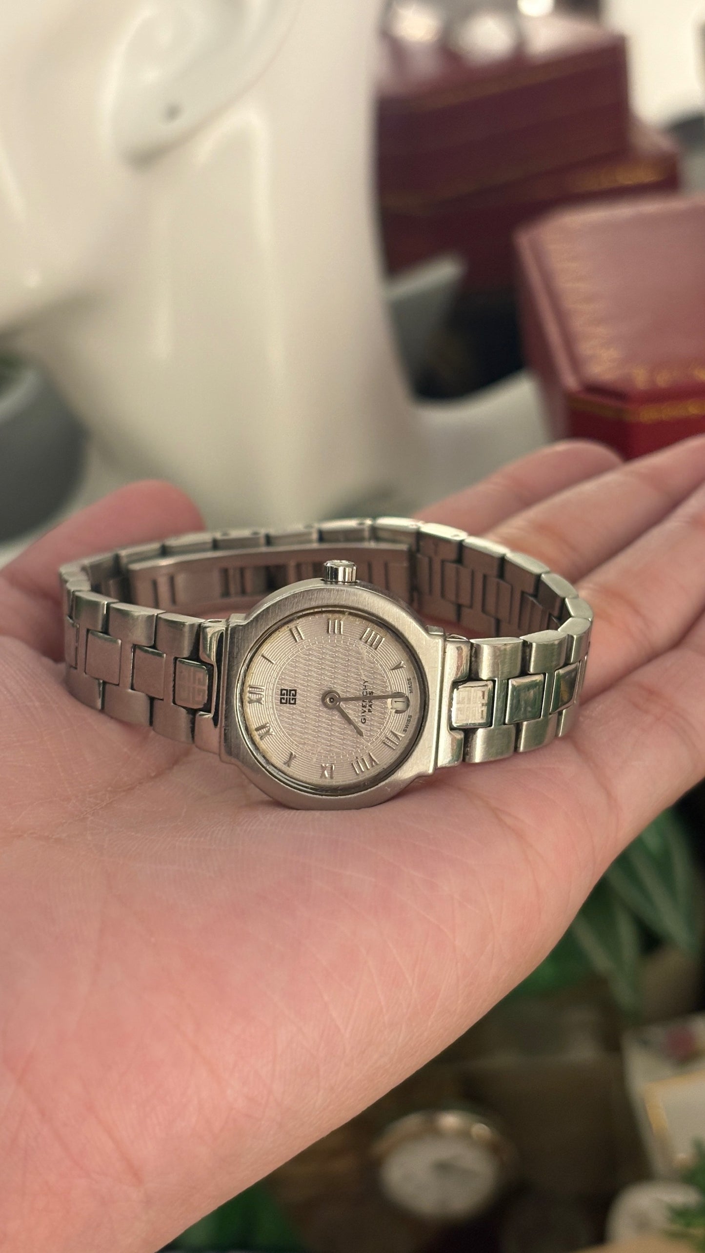 Rare Vintage Givenchy Paris Swiss Classic Watch with Date Window in Silver Tone Quartz