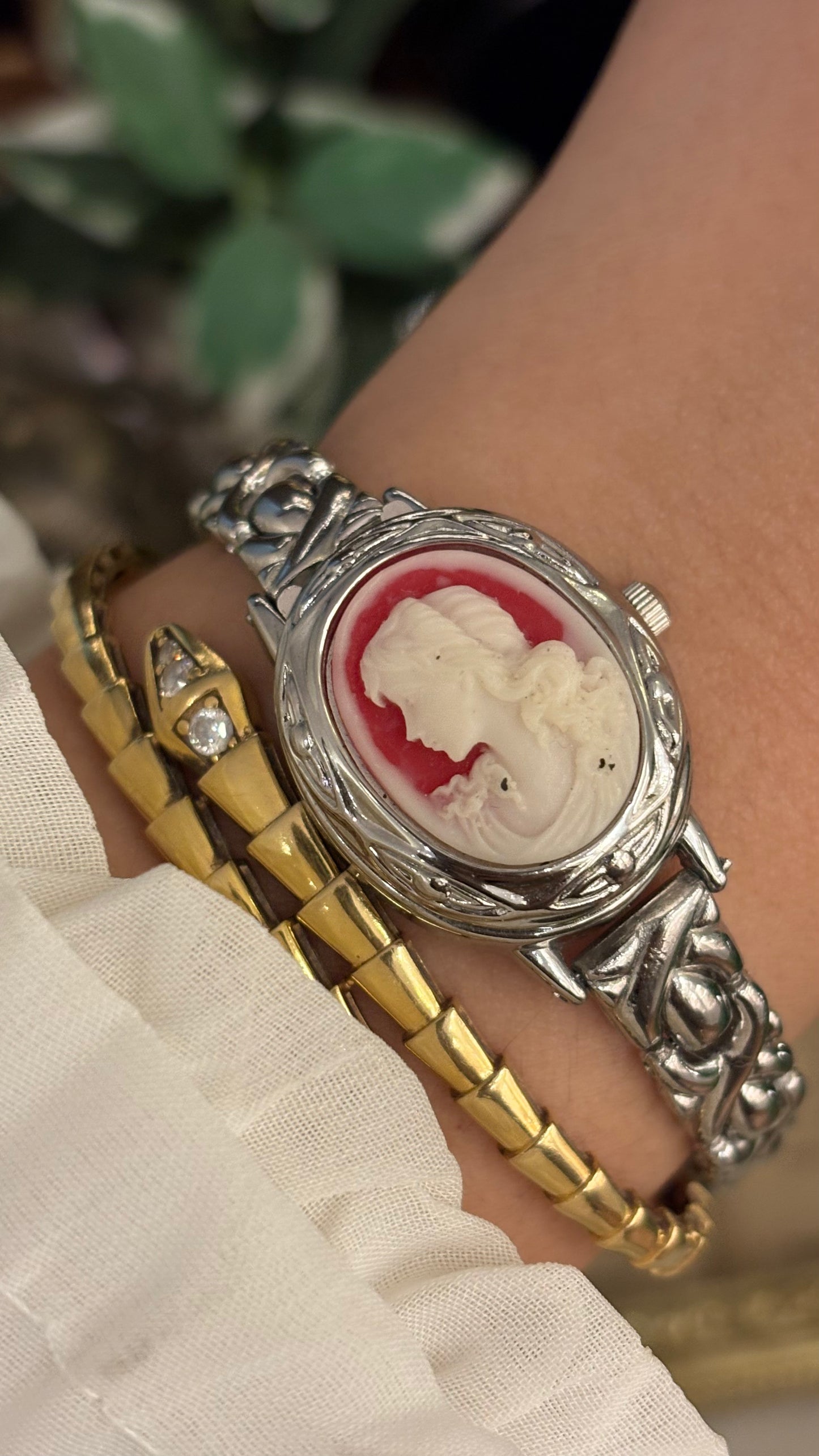 Extremely Rare Vintage Marba Red Cameo Peekaboo Watch in Silver Tone Quartz