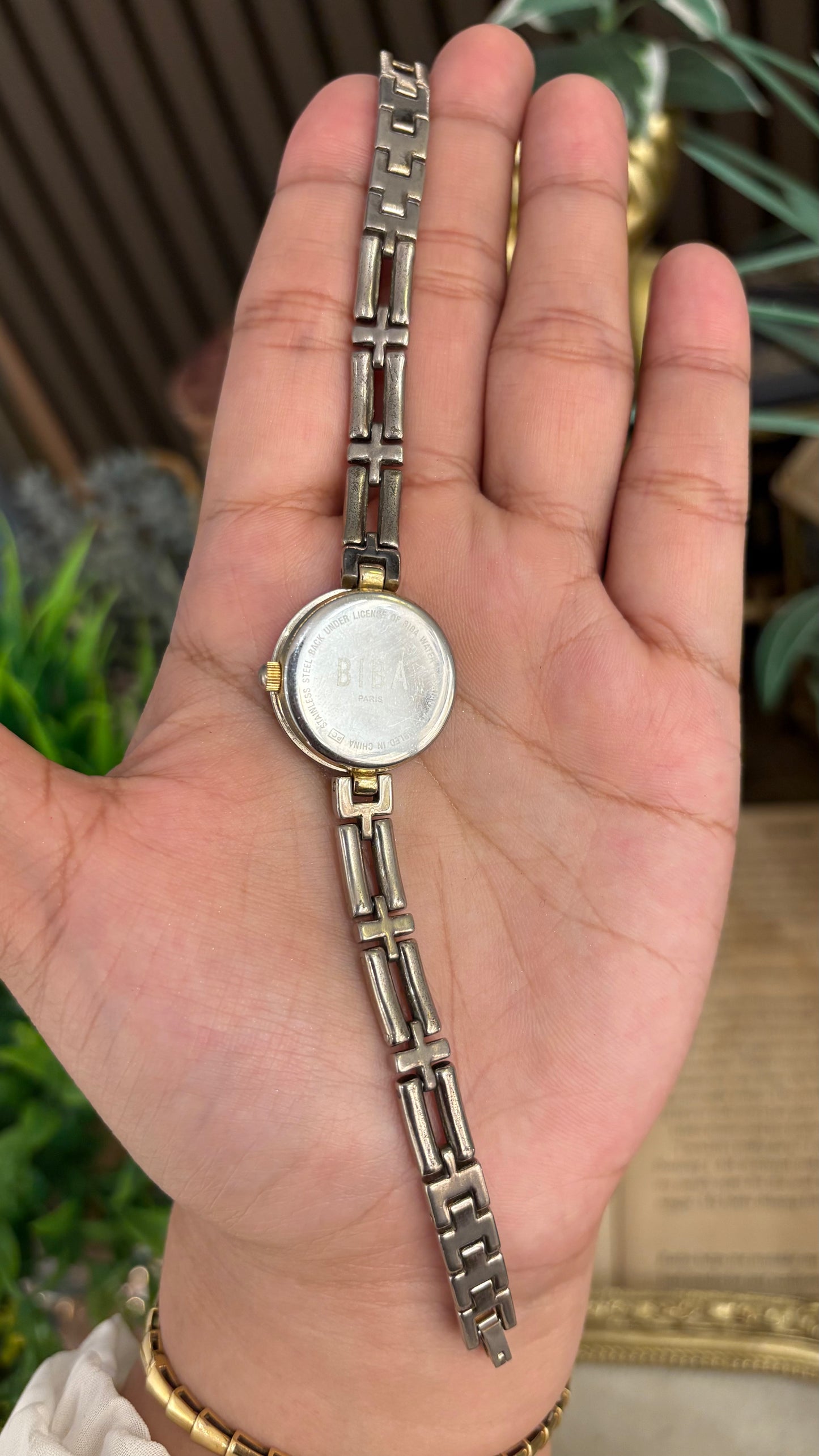 Rare Vintage BIBA Metallic Blue Bezel Chain Link Watch in Silver Tone Quartz