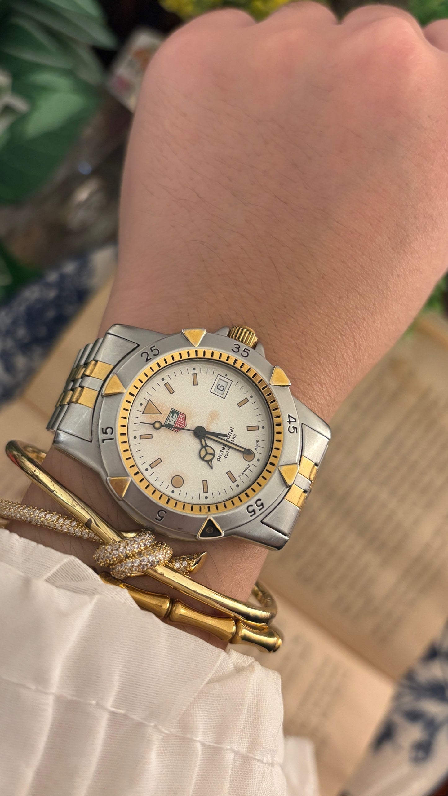 Vintage Tag Heuer Swiss Professional 200 Meters with Date Window Mens Watch in Two-Tone Quartz