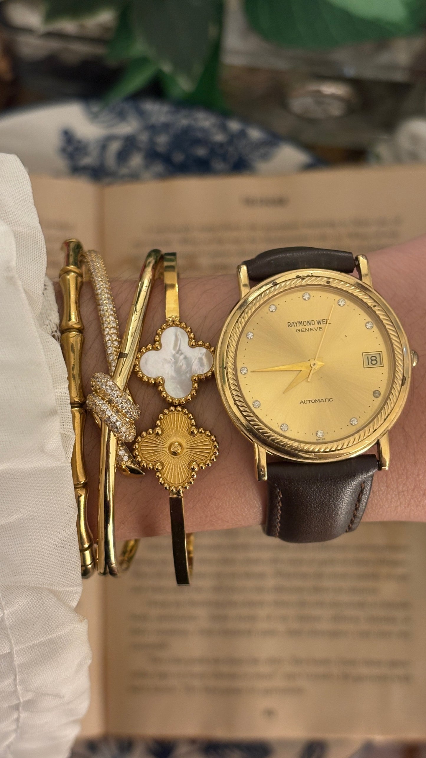 Vintage Raymond Weil Swiss Date Window Mens Automatic Watch in Gold Tone Brown Leather