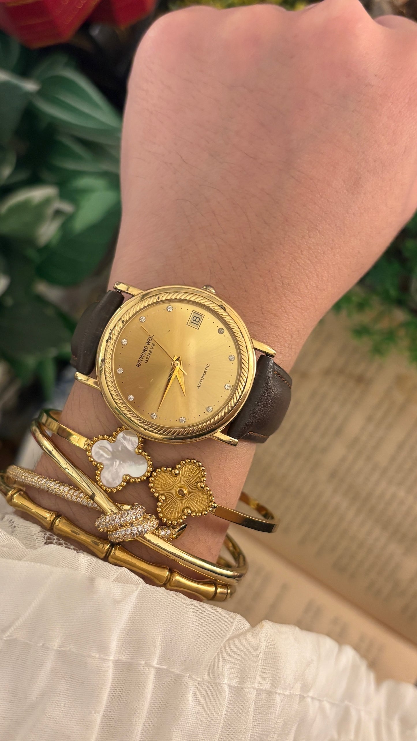 Vintage Raymond Weil Swiss Date Window Mens Automatic Watch in Gold Tone Brown Leather